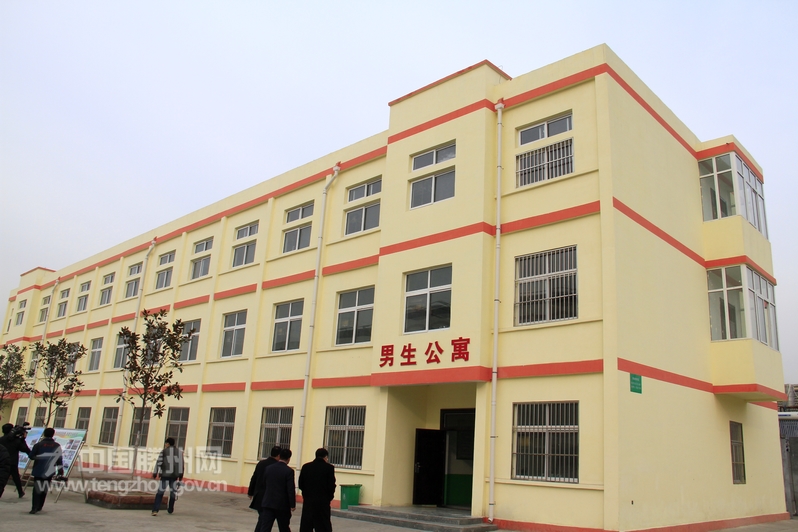 龙阳中学宿舍楼