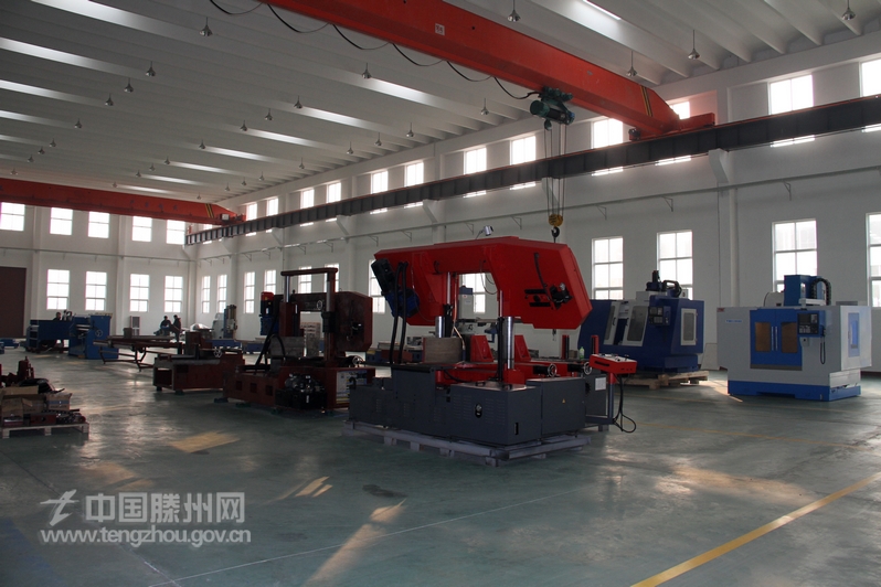 南沙河镇三合机械数控金属自动带锯床生产项目